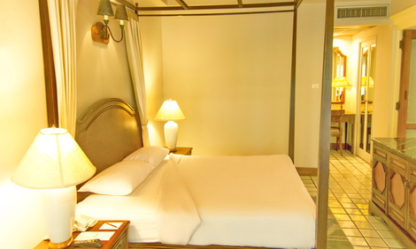 03 Suite Room 